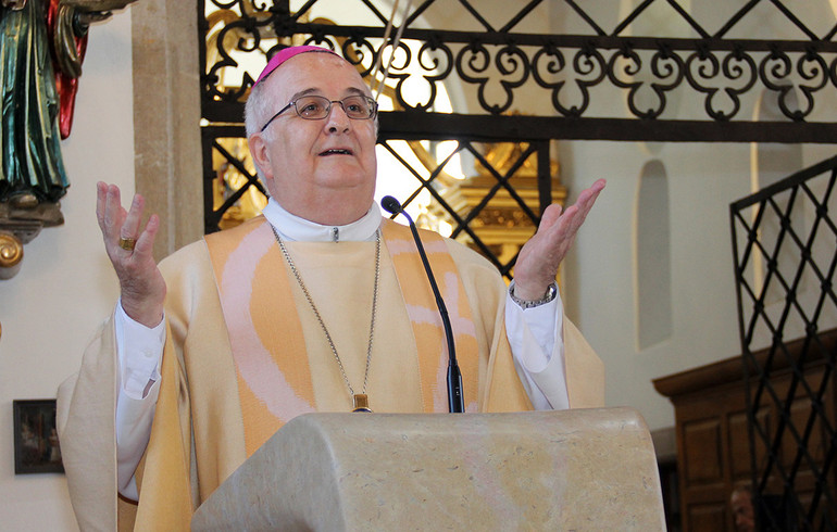 Mgr Denis Theurillat : « Tiens bon, François ! »
